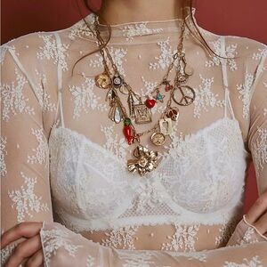 Free People Maxamillion Charm Necklace - Flower Power